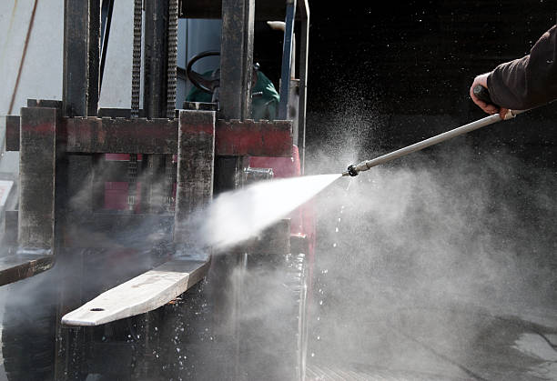 Best Roof Washing  in Ione, CA